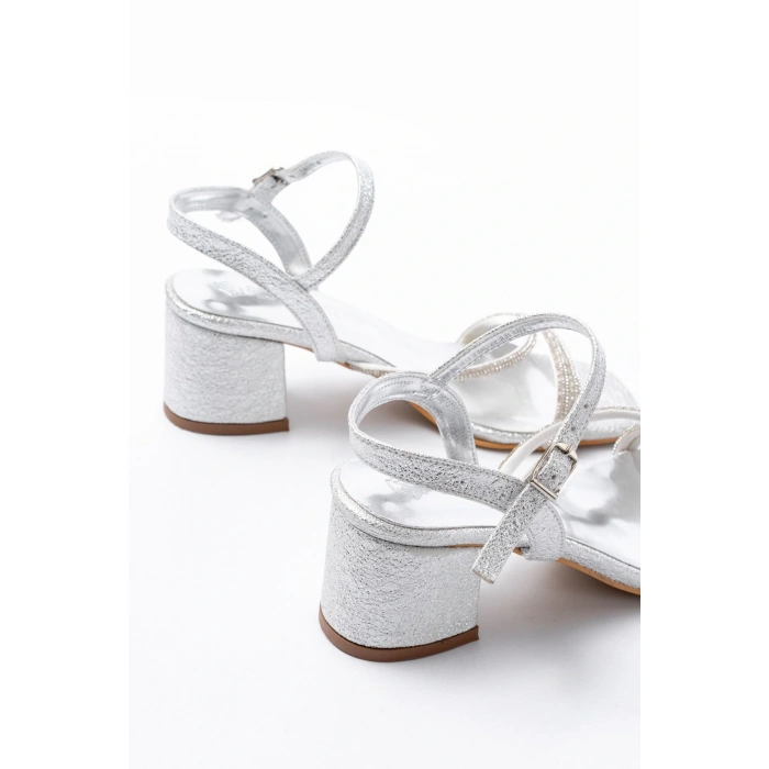 S-900  Gümüş Bantlı Taşlı Kalın Şeffaf Topuklu Kadın Ayakkabı