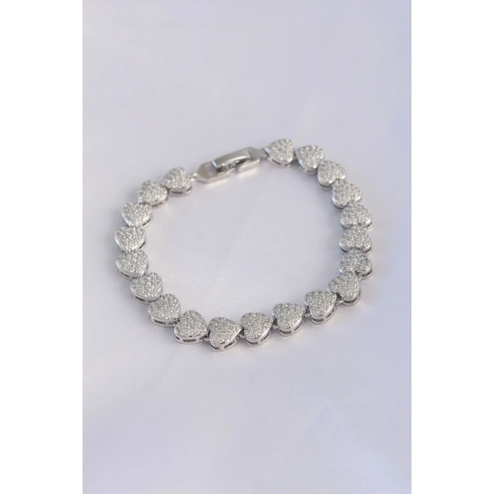 Vip Seri Pirinç Zirkon Taşlı Gümüş Renk Kalp Model Bileklik