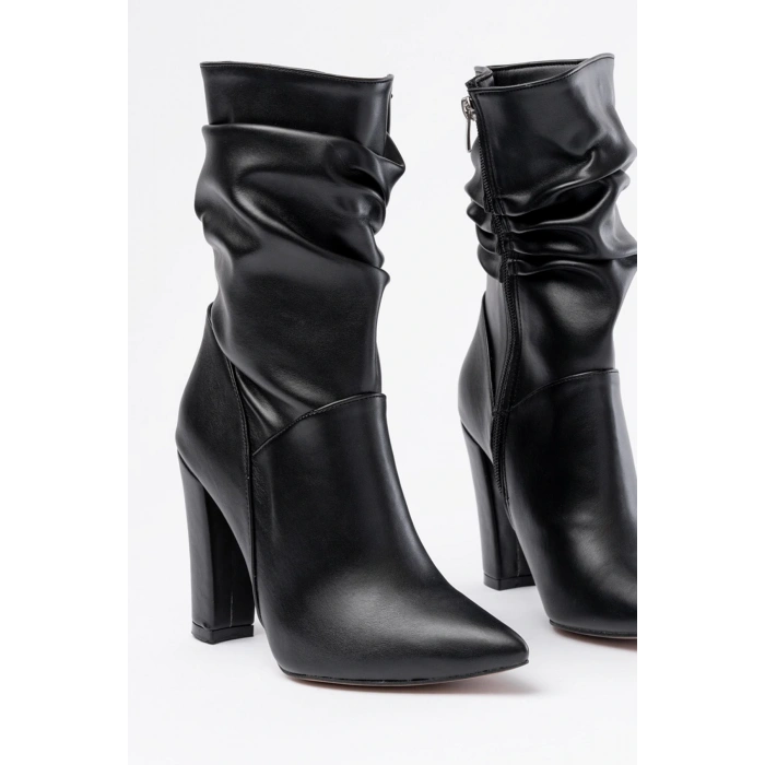 VRT-4815 Siyah Yüksek Kalın Topuklu Körüklü Fermuarlı Kadın Bot