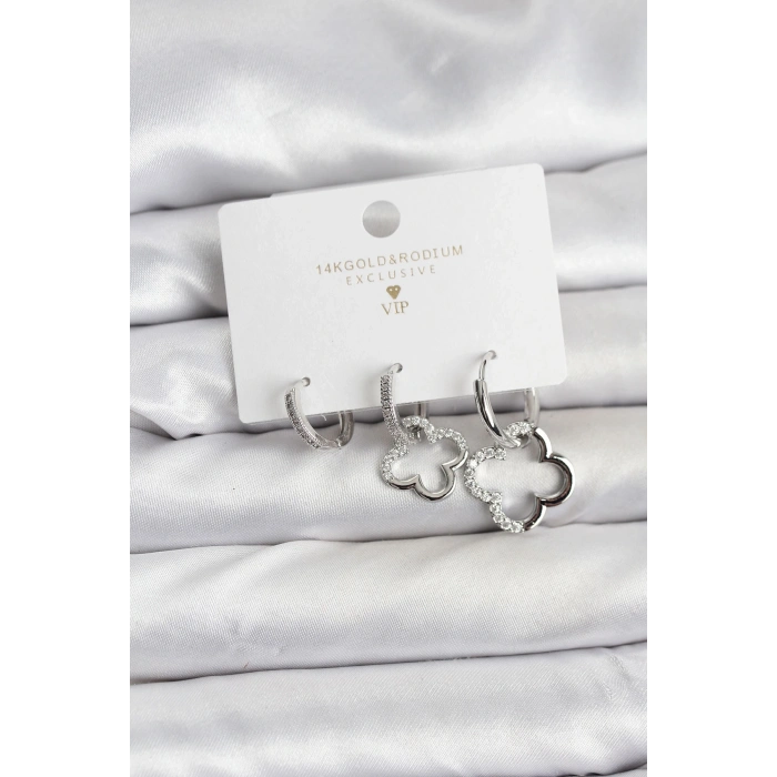 Yonca Model Gümüş Renk Pirinç 3lü Kadın Küpe Seti