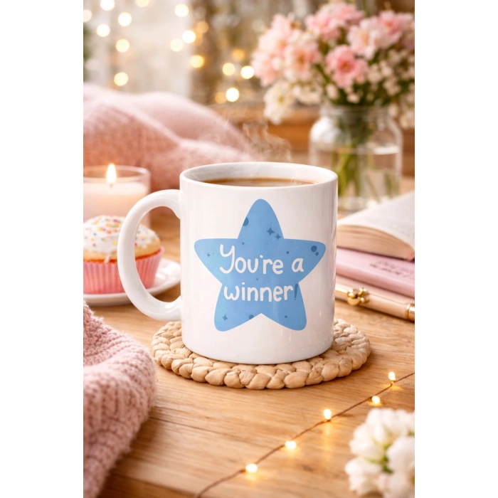 You’re a Winner SEN BAŞARDIN , KAZANANSIN Yazılı Porselen Kupa MODEL 153 – Motivasyon Temalı, Özel Tasarım Kahve & Çay Kupası