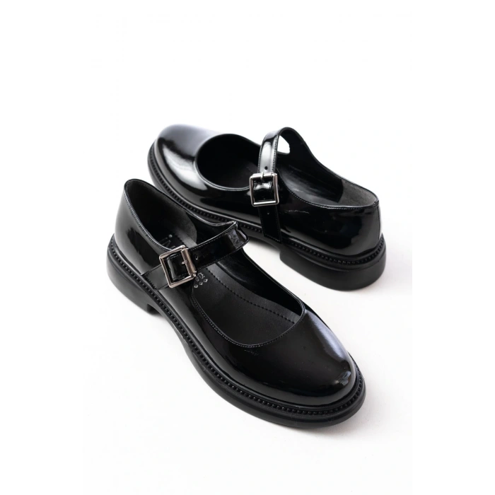 YSN-4444 Siyah Rugan Günlük Bayan Ayakkabı