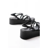 861-1029 Siyah Dolgu Kadın Sandalet