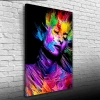 Dekoratif Canlı Renklerden Oluşan Kadın Figürü Kanvas Tablo 50 x 70