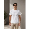 Erkek Minimal Gülümseyen Yüz Baskılı Tişört Kısa Kol Yazlık T-Shirt - Beyaz