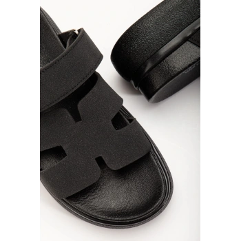 24422-HERMES Siyah Dolgu Topuk Kadın Sandalet