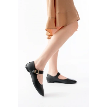 2606 Siyah Baretli Günlük Bayan Ayakkabı