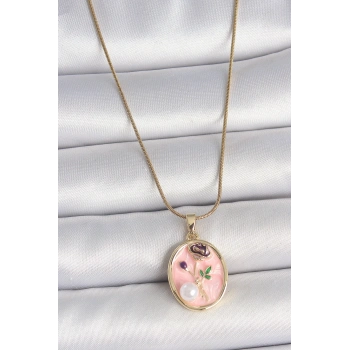 316L Çelik Gold Renk Zincir Pembe Çiçek İşlemeli İnci Detay Portre Model Kadın Kolye
