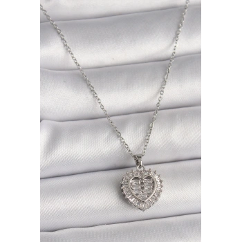 316L Çelik Gümüş Renk Zincir Zirkon Taşlı Kalp Model Kadın Kolye