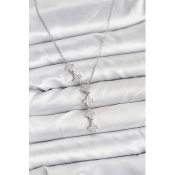 316L Çelik Zincir Gümüş Renk Yonca Model Kadın Kolye