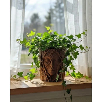 3D Sanatsal Ağaç Yüzlü Dekoratif Vazo Doğa Temalı Özel Tasarım Saksı