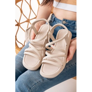 841-841 Bej Lastikli Kadın Günlük Sandalet