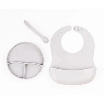 Gri 3’lü Silikon Yemek Seti – Önlük + Diş Kaşıyıcılı Kaşık + Vakumlu Tabak