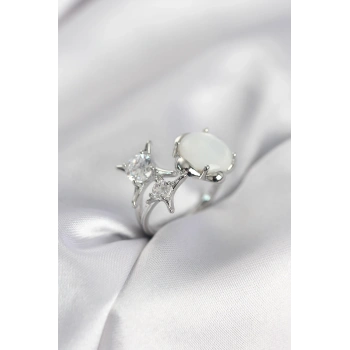 Gümüş Renk Kutup Yıldızı Model Kadın Yüzük
