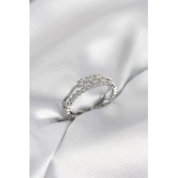 Gümüş Renk Minimal Yıldızlı Model Kadın Yüzük