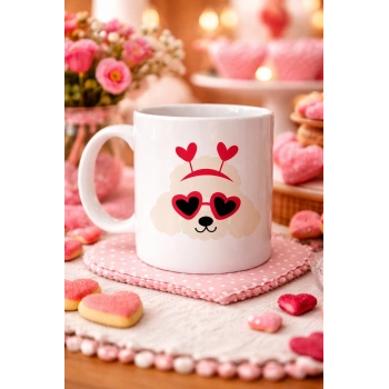 Kalpli Gözlü Sevimli Poodle (Kaniş) Tasarımlı Porselen Kupa Model 51 – Aşk Dolu, Tatlı ve Eğlenceli Hediye