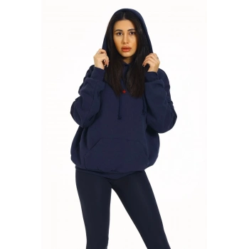 Kore Model Yıldız Baskılı Kanguru Cepli Kadın Sweat Lacivert