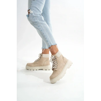 LMÇ-2045 Bej Süet Bağcıklı Kalın Taban Kadın Günlük Bot
