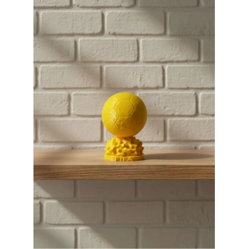 Mini FIFA Futbol Topu Biblo Sarı Renk 10cm Spor Temalı Dekor