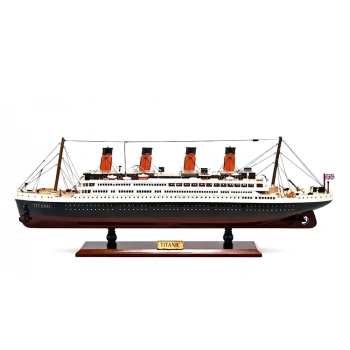 Özel Tasarım Ahşap Işıklı Titanik Gemi - Model 2