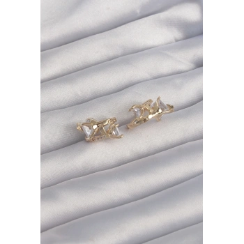 Pirinç Gold Renk İri Zirkon Taşlı Kıvrımlı Minimal Kelebekli Halka Küpe