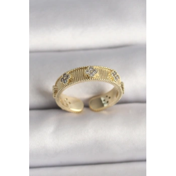Pirinç Gold Renk Zirkon Taşlı Yonca İşlemeli Ayarlanabilir Yüzük