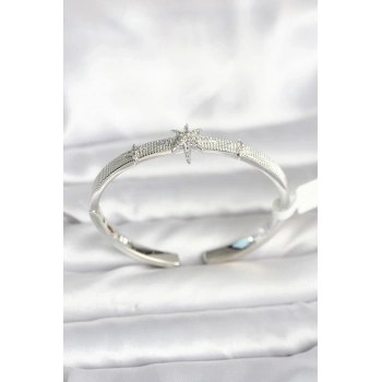 Pirinç Gümüş Renk Kutup Yıldızı Model Kadın Kelepçe Bileklik