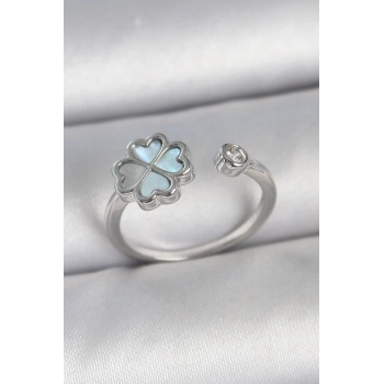 Pirinç Gümüş Renk Mavi Mineli Yonca Model Zirkon Taş Detay Ayarlanabilir Kadın Yüzük