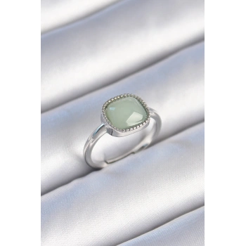 Pirinç Gümüş Renk Yeşil Kare Mineli Kadın Yüzük