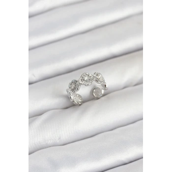 Pirinç Gümüş Renk Yonca Model Kadın Yüzük