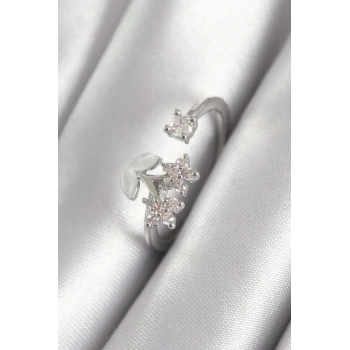 Pirinç Gümüş Renk Zirkon Taşlı Çiçek Model Kadın Yüzük