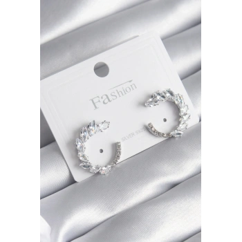 Pirinç Gümüş Renk Zirkon Taşlı Kadın Küpe