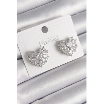 Pirinç Gümüş Renk Zirkon Taşlı Kalp Model Kadın Küpe