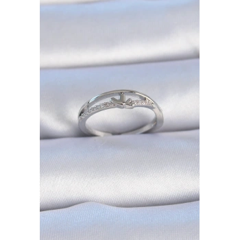 Pirinç Gümüş Renk Zirkon Taşlı Kalp Model Kadın Yüzük