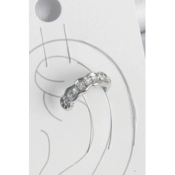 Pirinç Gümüş Renk Zirkon Taşlı Kıkırdak Model Kadın Küpe