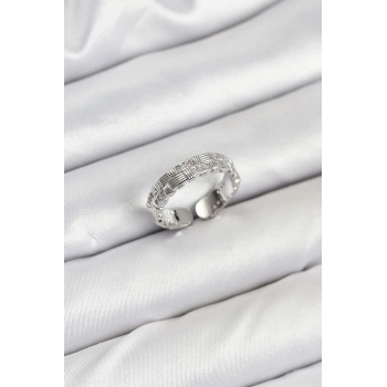 Pirinç Gümüş Renk Zirkon Taşlı Sırım Kadın Yüzük