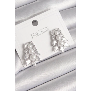 Pirinç Gümüş Renk Zirkon Taşlı Yaprak Model İnci Detay Kadın Küpe