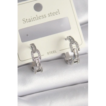 Pirinç Gümüş Renk Zirkon Taşlı Zincir Model Kadın Küpe