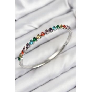 Pirinç Renkli Zirkon Taşlı Kalp Model Gümüş Renk Kadın Kelepçe