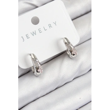 Pirinç Zirkon Taş Desenli Model Gümüş Renk Kadın Küpe