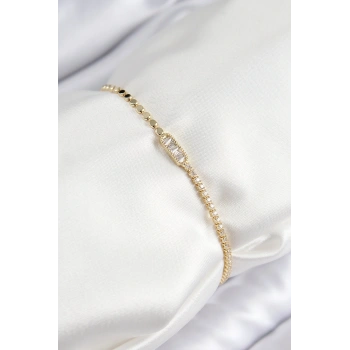 Pirinç Zirkon Taşlı Dikdörtgen Model Ezme Zincir Gold Renk Kadın Bileklik