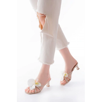 S-622 Bej Orkide Detaylı İnce Topuklu Kadın Terlik