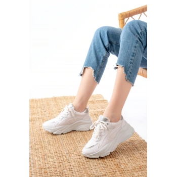 SP-149 Beyaz Gümüş Bağcıklı Fileli Günlük Spor Ayakkabı