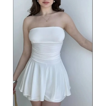 Straplez Mini Etek Görünümlü Şortlu Elbise Büzgülü Şık Yazlık - Beyaz