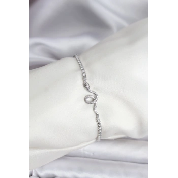 Yılan Model Zirkon Taşlı Gümüş Renk Pirinç Su Yolu Kadın Bileklik