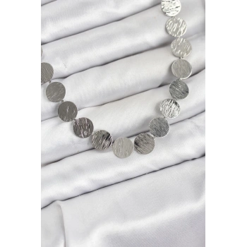 Yuvarlak Plaka Model Gümüş Renk Kadın Kolye