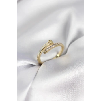 Zirkon Taşlı Gold Renk Yassı Çivi Model Kadın Yüzük