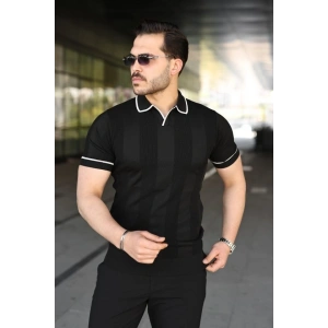 Erkek Dokulu Desen Yakalı Kısa Kollu Tişört