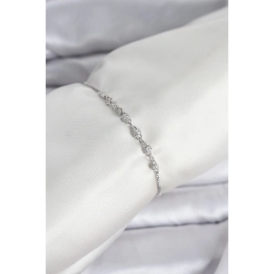 Gümüş Renk Zincir Model Zirkon Taşlı Pirinç Asansörlü Kadın Bileklik