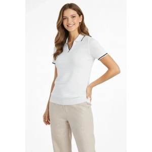 Triko Kumaş Yakalı Düğmesiz Açık Yaka Fitilli Kısa Kollu Regular Fit Tişört T-shirt - Beyaz